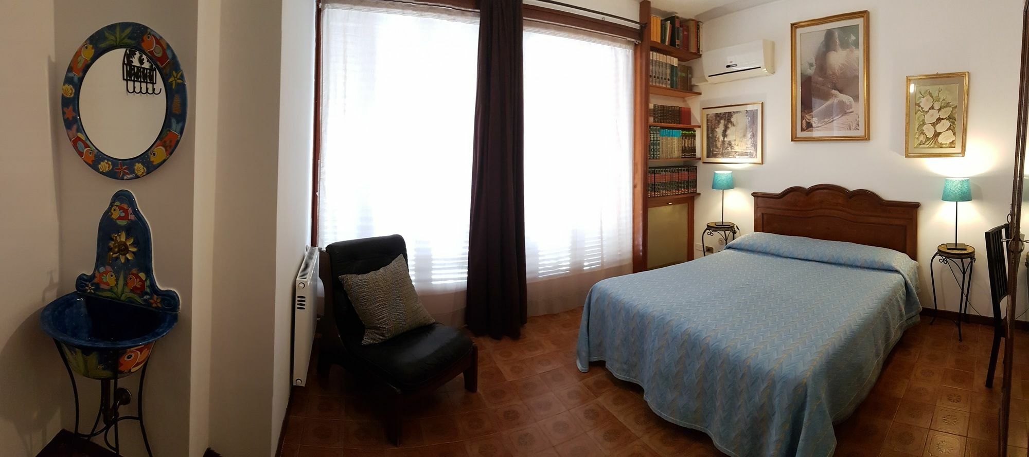 Casa Riccio Hotell Palermo Eksteriør bilde