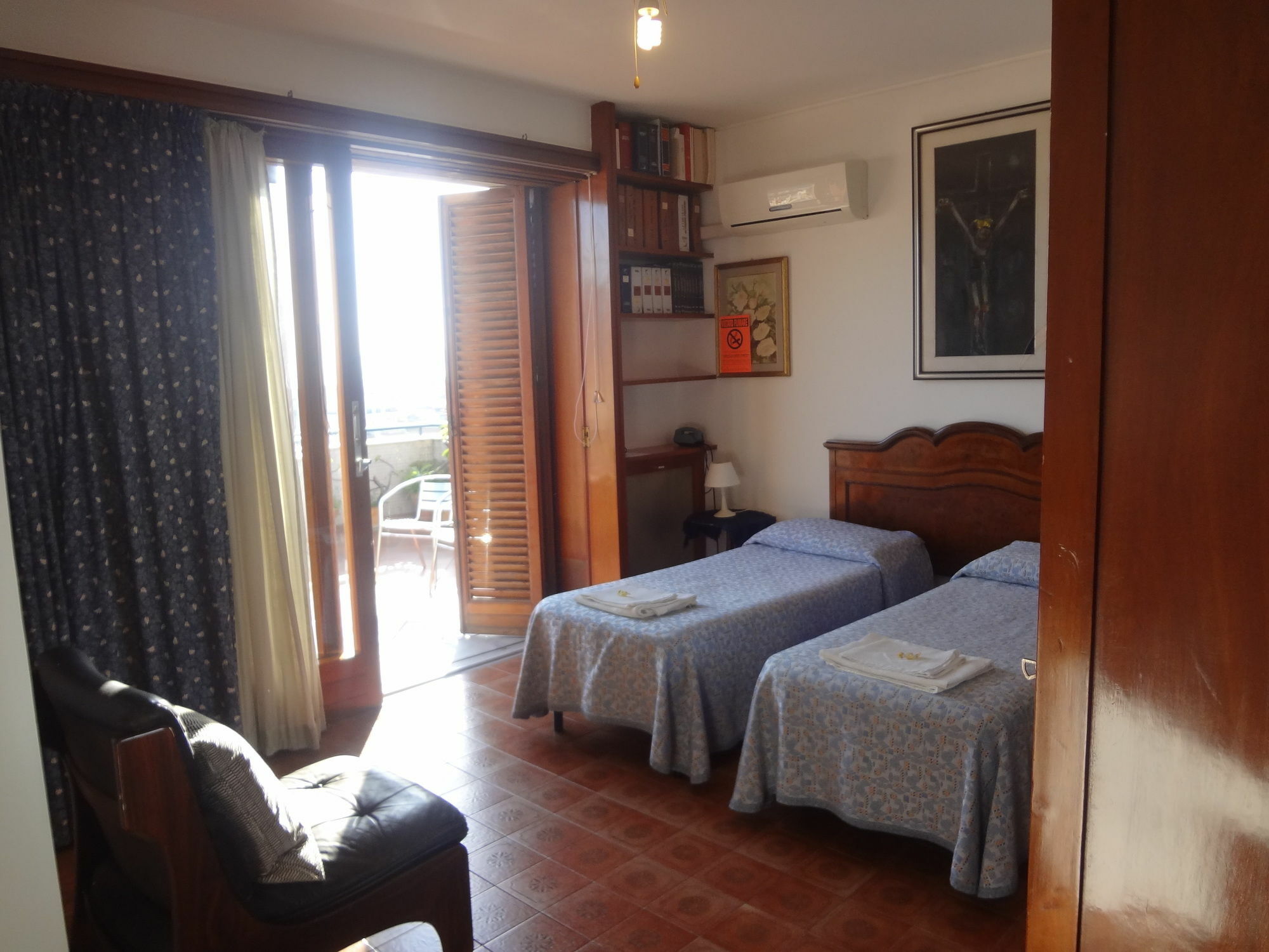 Casa Riccio Hotell Palermo Eksteriør bilde